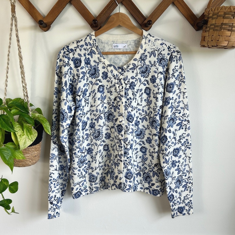 Craft & Barrow Medium Blue White Floral Toile Button Front Cardigan Cottagecore